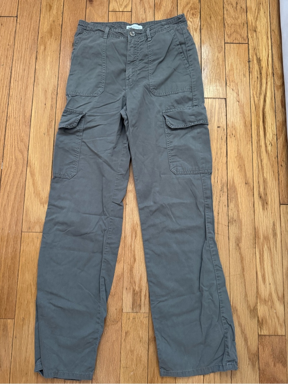 Zara Olive Green Cargo Pants - Picture 2 of 4